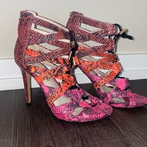 Snake print shoes super comfortable